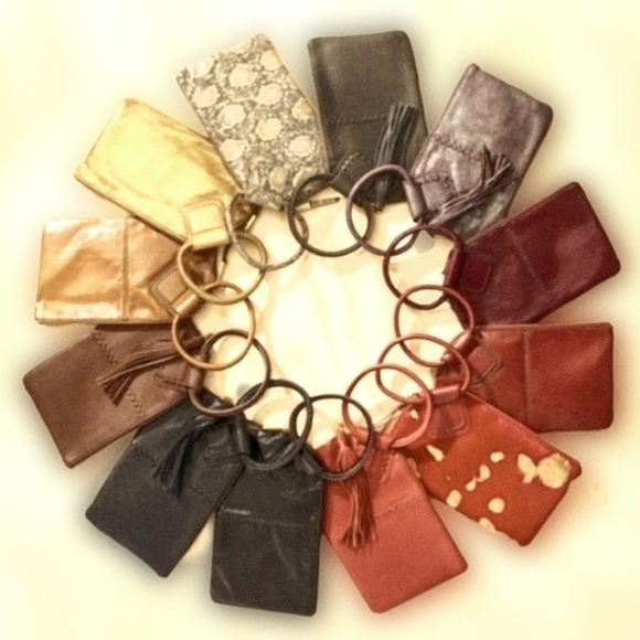 HOBO 'Sable' L.E. Buffed Velvet Hide Leather Wristlet with Wanderlust Lining - Picture 5 of 6